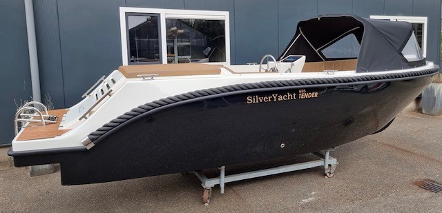 silveryacht 655 zwart/wit (voorraad)